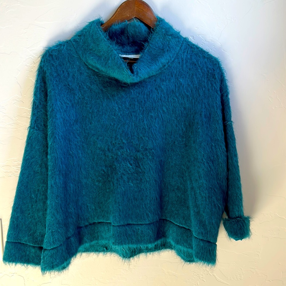 Bryn walker boxy stand up collar specialty fabric top in size XS